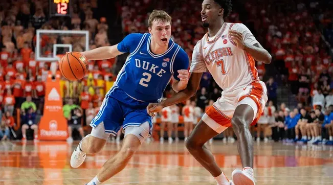 College Basketball 